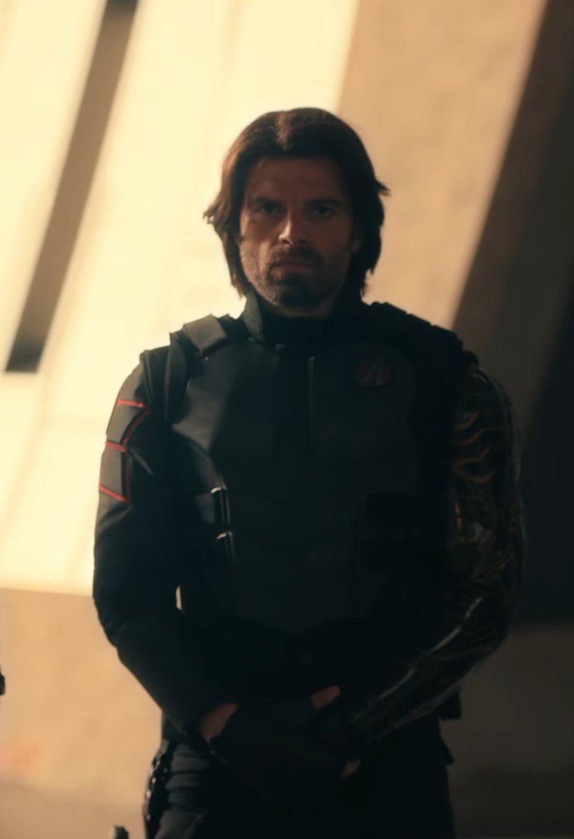 stuckyabyssal's tweet photo. I'm sorry abt you all but for me bucky is staring for to long at him because, u know when that person who u used to love and u don't see them for a long time and when you see u just can do nothing, he still processing the fact that Steve is there https://t.co/1SUM8YJCKe
