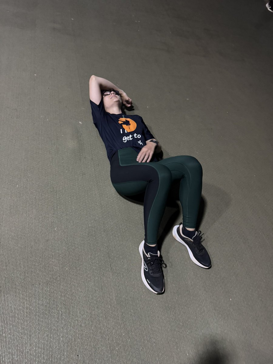 Hike_with_Kate's tweet photo. How did I just get home at 9:30 PM after doing 25 laps?
I never thought I'd say this, but night running has become my favorite way to run. ๐คฉ
And the funniest part? I'm still not a runner...
I got no ( . ) ( . ) to showโฆ you get it.
#NightRunning #RunCommunity #RunNairobi #KeepMoving #ActiveLifestyle #RunningJourney #ExpatKate
