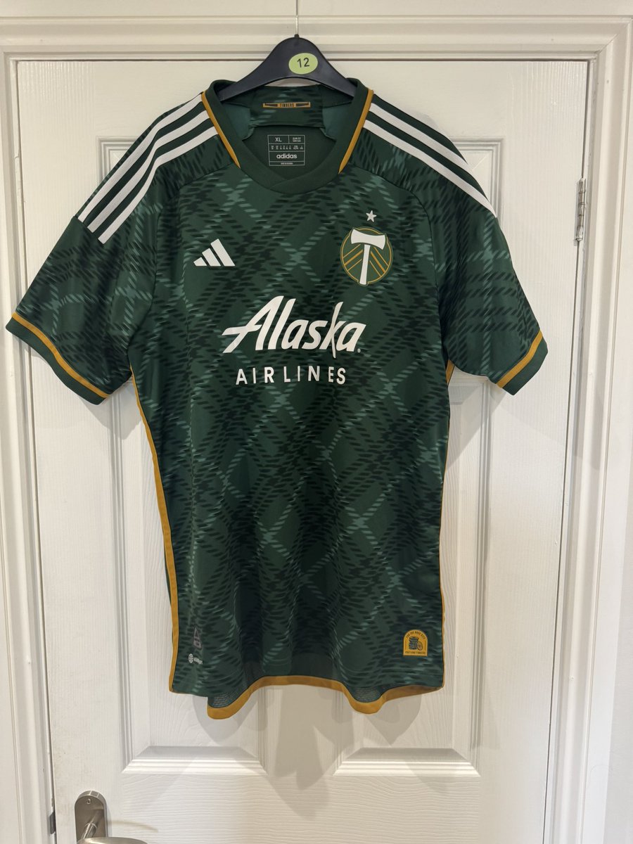 danhayes85's tweet photo. @shirt_x Portland Timbers 2022 home shirt XL 
Immaculate condition 
Authentic version purchased from USA 
£35 https://t.co/s1FhE0jLrk