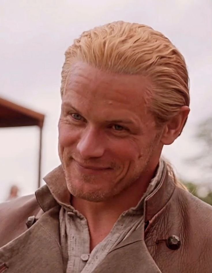 point_blank1959's tweet photo. James Fraser (actually Sam Heughan), the man with 1,000 face expressions. Every time perfectly matching the situation, rendering words unnecessary, surely enhancing the message. #SamHeughan #jamesfraser #outlander https://t.co/vJ72KtC8GA