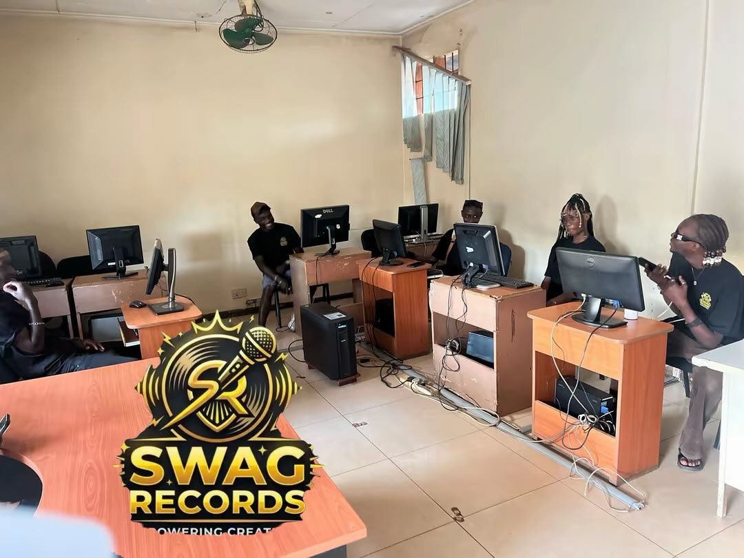Swagrecordshub's tweet photo. SWAG DIGITAL HUB .
    A creative learning space where young people gain practical digital skills, explore technology, and prepare for future opportunities. https://t.co/CQZVV5uCs8