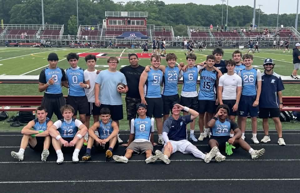 HunterG0340's tweet photo. Busy weekend. Friday Night Flight @FootballBentley, 5 games (4-1) 7v7 tournament @SeekonkFootball on Saturday and @Bates_Football on Sunday morning. Thank you @CoachCosta_ and all coaches for the opportunity to learn, compete and improve. On to East Bay camp. #2027Recruit #STRIKE https://t.co/6jeyySdet7