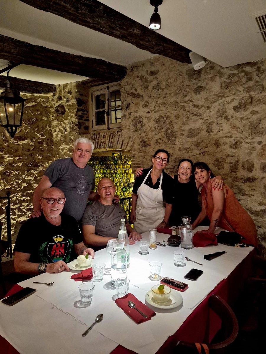 MurielVitetti's tweet photo. Viva Li Nissardi ⚫️🔴 https://t.co/dmBtzakCmC