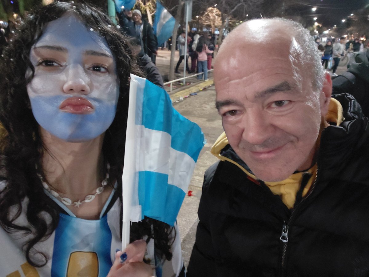 lua 🇦🇷☀️🪷🇵🇾LAS BRUJAS SE MUEVEN MÁS Q LA SCALONETA tweet media
