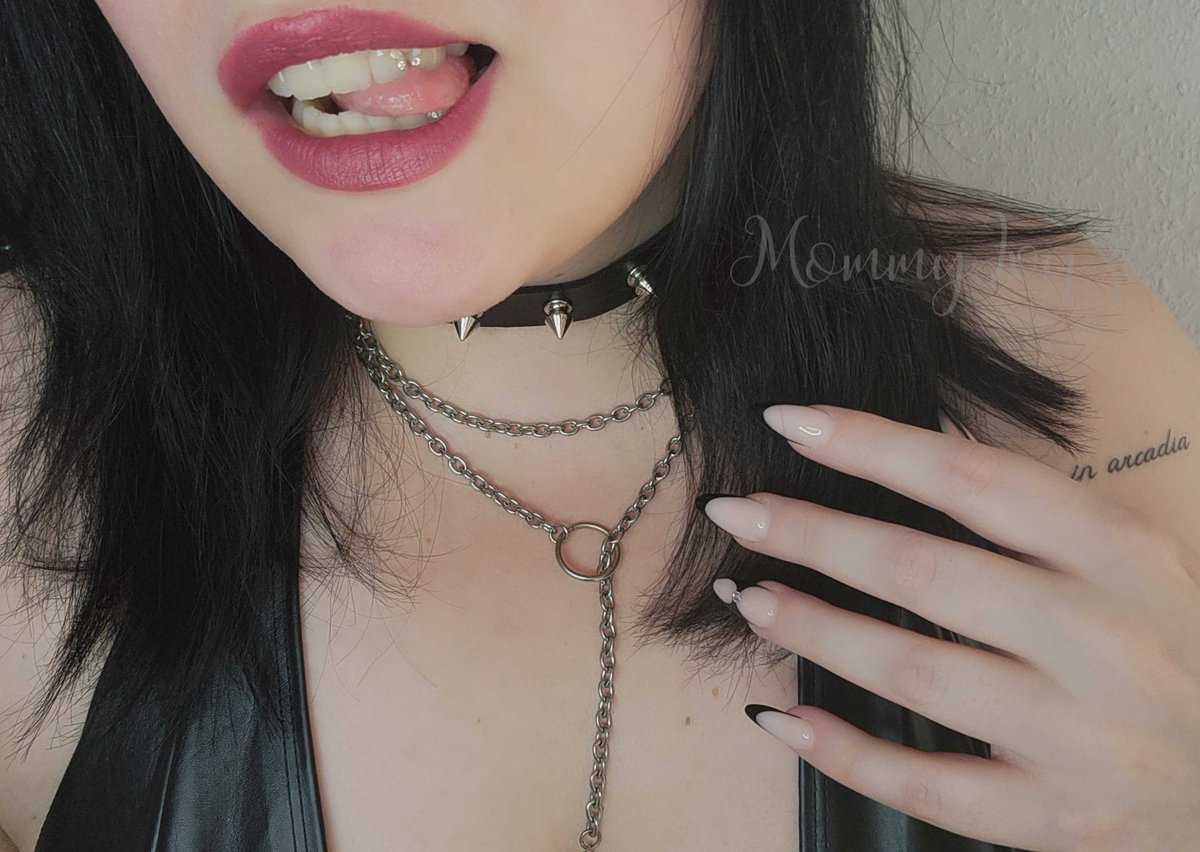 MommyIvySc's tweet photo. Come on. Let Mommy play with you ~ https://t.co/aVdLFsgvMK