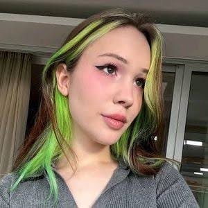 Anna_10558's tweet photo. Would you ever consider a transgirl be your girlfriend  🏳️‍⚧️ https://t.co/BD09vuleu0