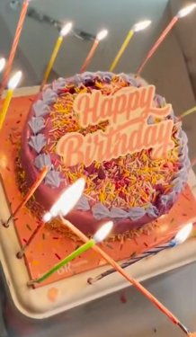 Irio999irio's tweet photo. Remember when Sangwon posted Leo's birthday on his vlog and the kids made the cake exactly upto his taste and decorated it with with lots of sprinkles cuz Leo LOVES them? 😭😭 He still hasn't changed lol, he still loves them so his members makes sure to add a lot of it for him https://t.co/xz7qO832Mg
