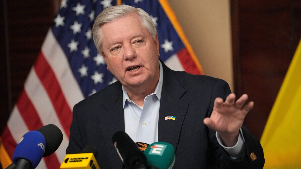Graham4Iran's tweet photo. I spoke in Columbia, South Carolina. For too long, we've been left with a Senator who doesn't give a damn about South Carolina's working people. Who hasn't shown up to vote in the Senate to save his soul. And folks, I swear by my life on my Bible, I'll change that. https://t.co/TLJvtX5e2k