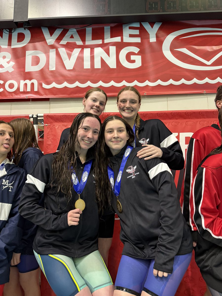 cvswimdive's tweet photo. Congratulations to Addison Buckman ‘26, Petra Dwyer ‘27, Mary Boone ‘26 and Josy Ruiz ‘29 for officially acheiving  National Interscholastic Swim Coaches Association @NISCAswim All American status in the 400 Freestyle Relay

➡️ Full List here: https://t.co/ii9Tj8RE2w

All in- All the time #Goeagles  
@Clink_Sports @pasports  @CVSDeagles @Pa_Preps @SportsByBLinder @EvanWheaton @ByTimGross @eby_sports