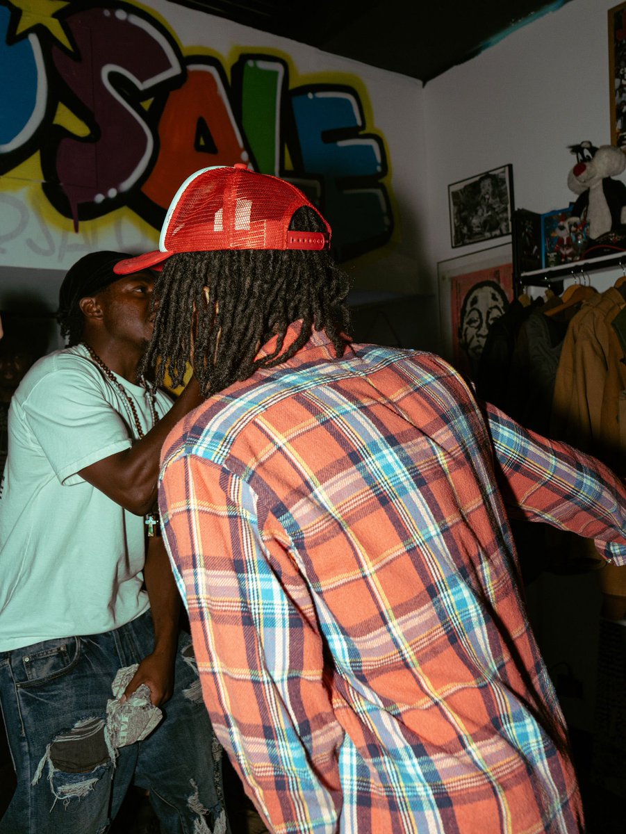 Oattzz_'s tweet photo. Rockstar life I’m on it• https://t.co/PIz0rJGKy1