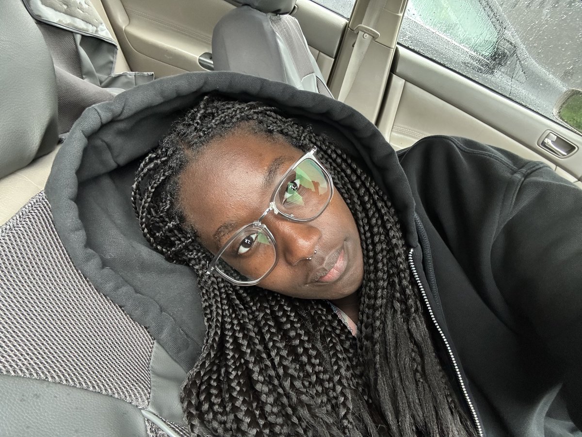 black kurt cobain tweet media