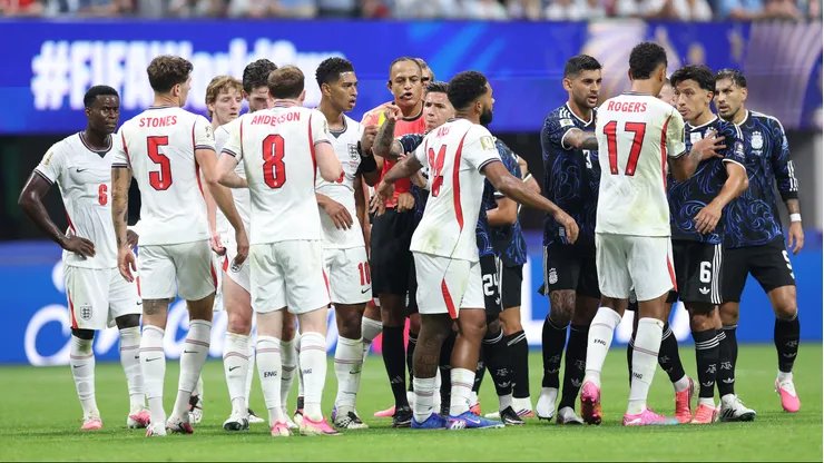 miguelbuke's tweet photo. Bronca con España, con Francia, con Países Bajos, con Inglaterra, con Colombia, con Brasil, con Uruguay, con Egipto... pero la culpa siempre es de los rivales. https://t.co/tmZKebC5tK
