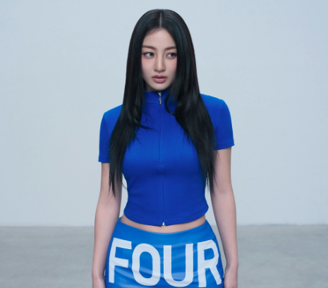 AboutMusicYT's tweet photo. TWICE's Jihyo's younger sister, Seoyeon, will officially debut this year in HYBE's new label ABD's upcoming kpop girl group, TUIDE. https://t.co/GCMvnsn9rm