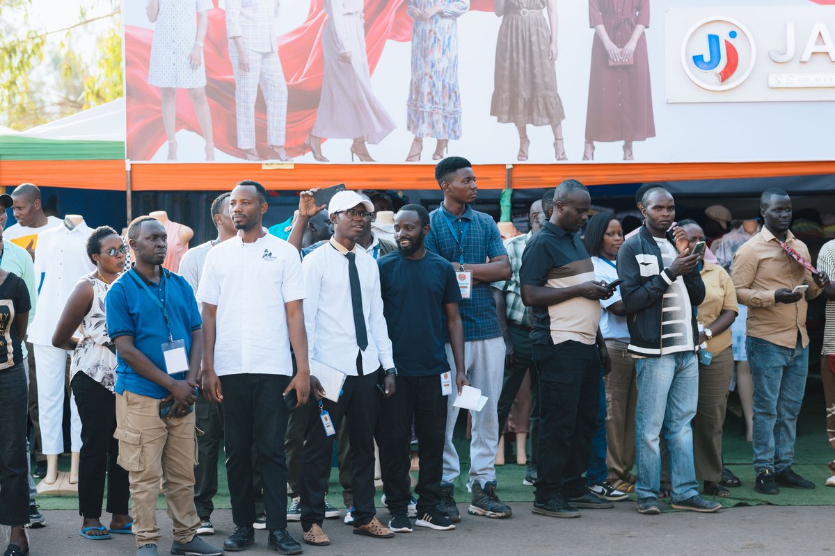 psf_south's tweet photo. Imurikagurisha ry'Intara y'Amajyepfo 2026 ryafunguwe ku mugaragaro! 🇷🇼✨

Uyu munsi twagize icyubahiro n'ibyishimo byo kwakira Madamu Alice Kayitesi, Guverineri w'Intara y'Amajyepfo (@southrwanda), wifatanyije natwe mu gutangiza #SouthExpo2026 hano muri Gare ya Huye. https://t.co/RY1jHKKGst