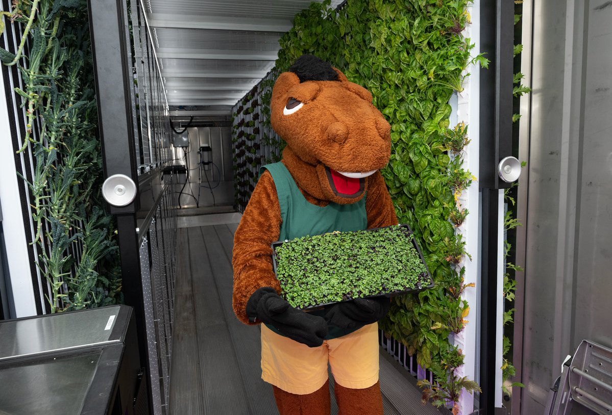 Cal Poly Pomona tweet media
