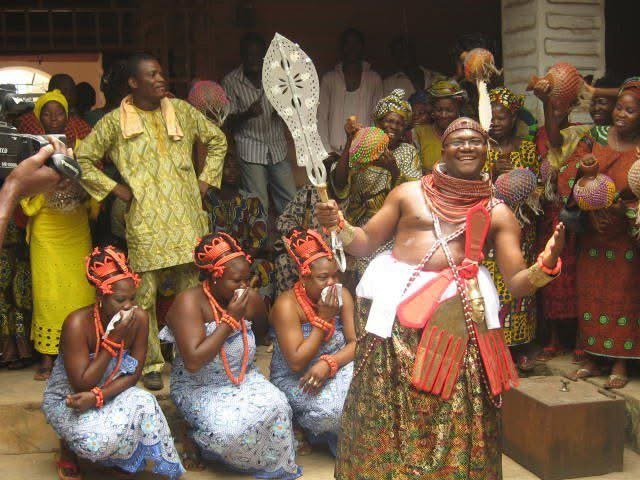 Edocentric_'s tweet photo. Benin Aesthetics "Coral Benin" https://t.co/u0onArpMh8
