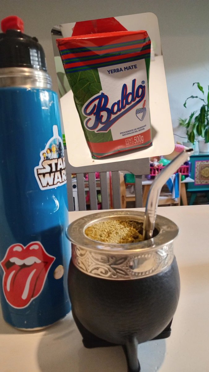 ruliroldan's tweet photo. Compré yerba Baldo para probar y, la verdad, me pareció un fiasco. Vale el doble que cualquier yerba argentina. Te dura dos termos seguro, pero no vale la pena. Hasta la yerba fea hacen los brasileños llorones estos https://t.co/dj4i0PaHT7