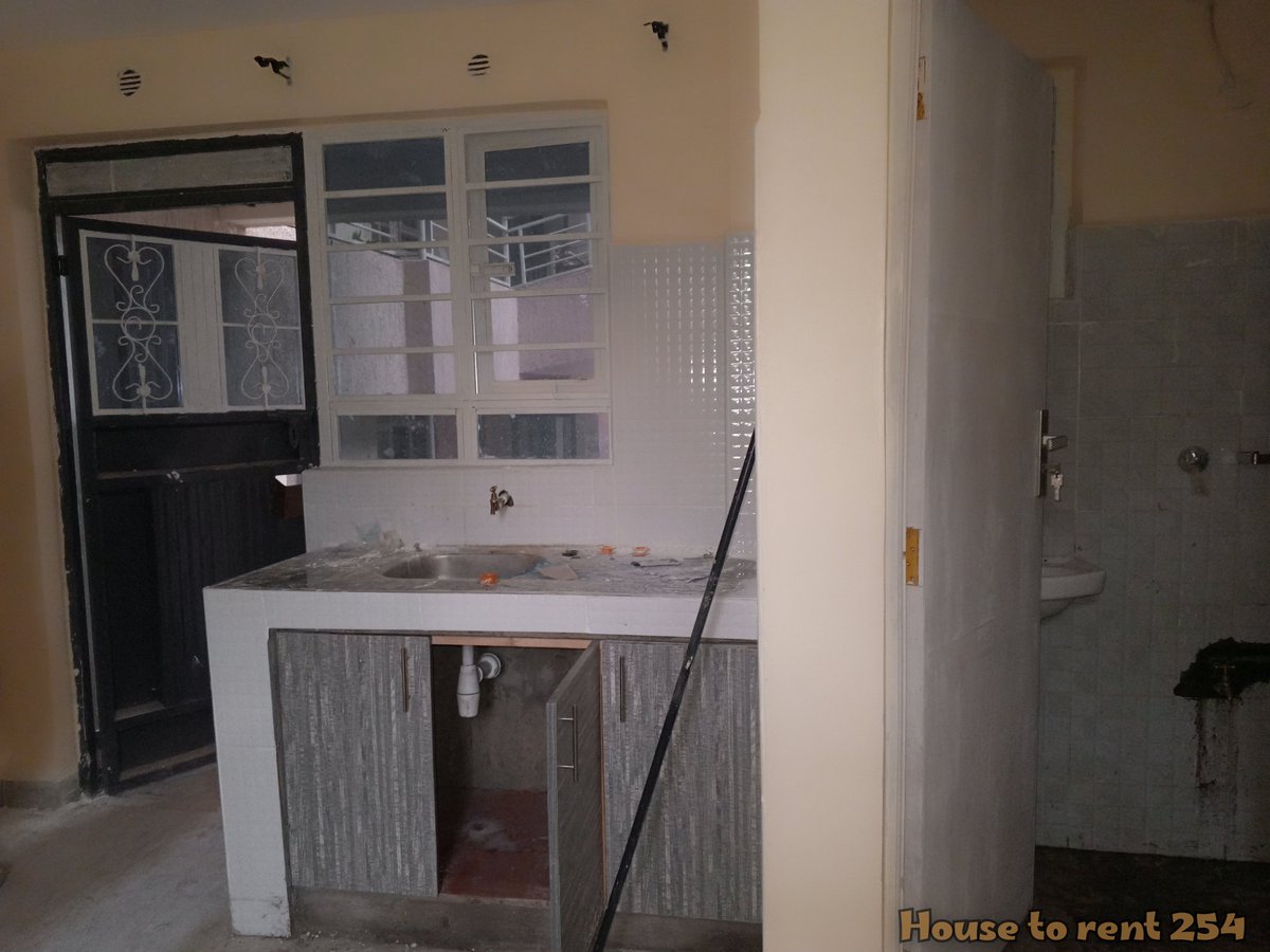 House2Rent254's tweet photo. 🏡✨ NEWLY BUILT SPACIOUS BEDSITTER APARTMENT FOR RENT ✨🏡
💰 Rent: Kshs 15,000 per Month
📍 Location: Kinoo
📞 Call/WhatsApp: 0718074246
#Spain #HeavenlyAgenda #WhereLegacyLives #therailaodingamausoleum #jofristopintimidation #ESPARG #MeshackBaraza #RutoDelivers #IsaacMwaura https://t.co/8HnoFLwKPZ