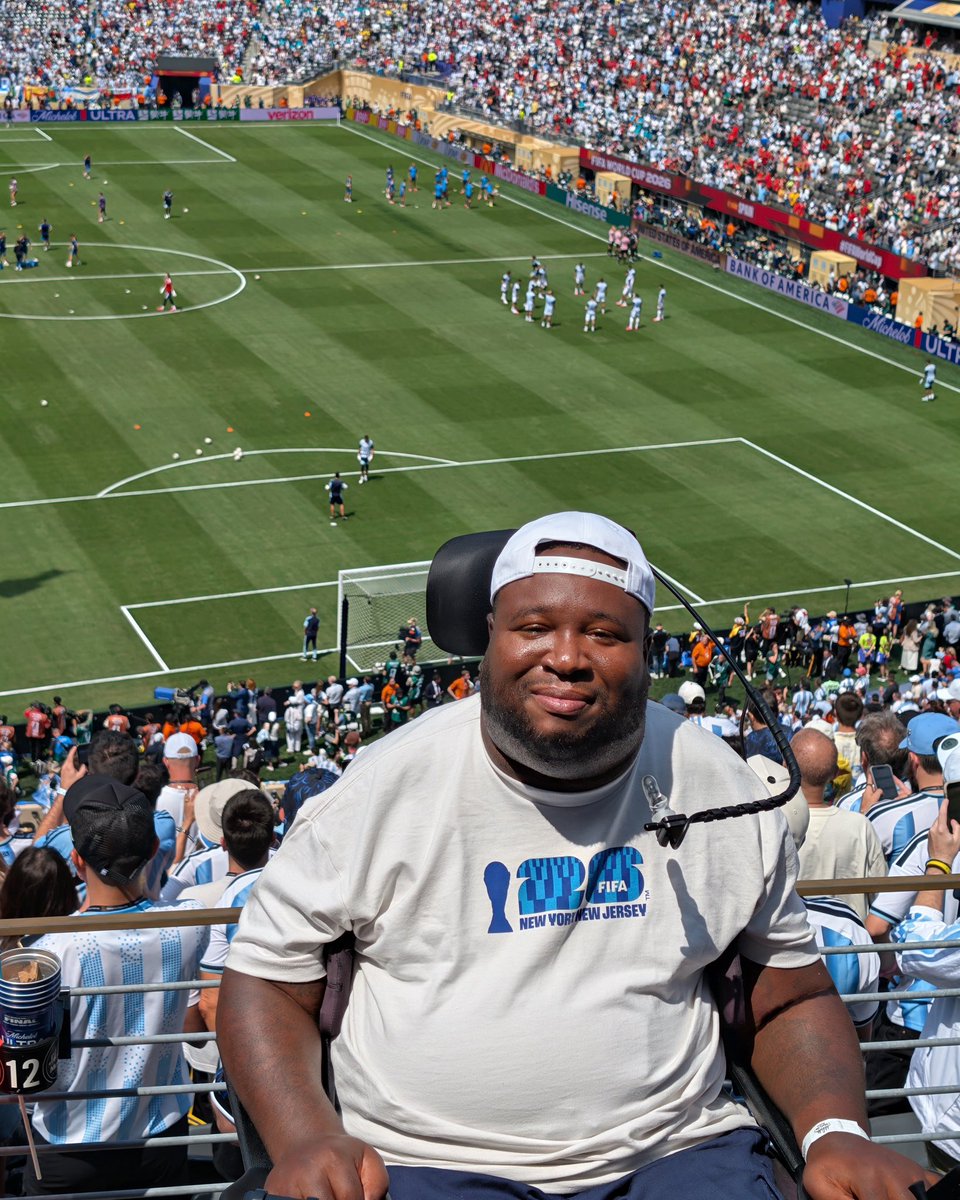 Eric LeGrand tweet media