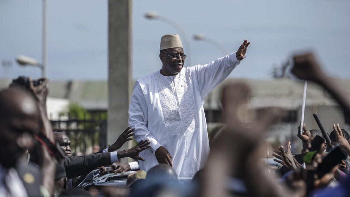 France24_fr's tweet photo. Le Sénégal change d'avis et soutient désormais la candidature à l'ONU de son ex-président Macky Sall
➡️ https://t.co/DB4pgvjv5H https://t.co/WaCE7Kaysg