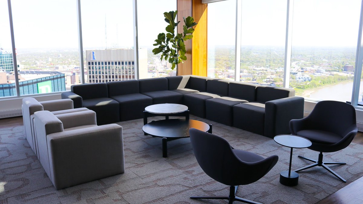 300MainWinnipeg's tweet photo. Working from home looks a little different over here. Head upstairs, grab a spot and get through the day with a better view.

#300Main #Livingat300Main #DowntownWinnipeg #FindItDowntown https://t.co/D452FgWCEL
