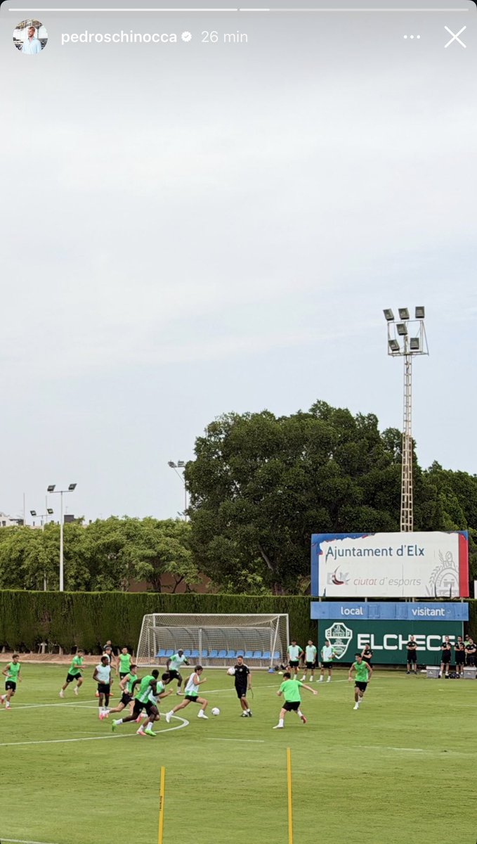 RuizAlejandroo's tweet photo. ℹ️ 19 horas después del final en Nueva York, el director general del #ElcheCF, Pedro Schinocca, ya está en la ciudad.
Ha estado presente en el entrenamiento del equipo de este lunes, en el Diez Iborra.
@deportes_inf https://t.co/S1Q3u8SbAY