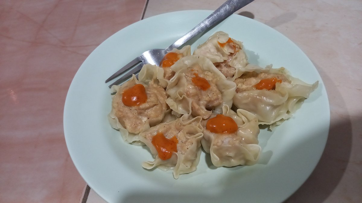 delightfulrain's tweet photo. jelek, tp enak https://t.co/FazB5ZPeaQ