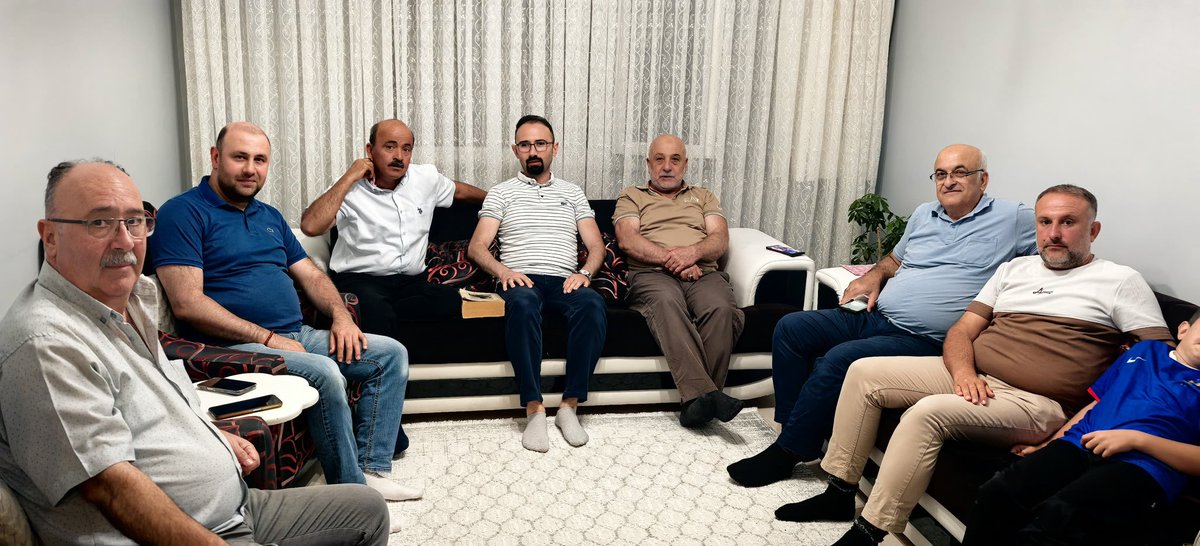DAVUTNAVRUZ5's tweet photo. Konya Taşkentliler Kültür ve Yardımlaşma Derneği olarak, hemşehrimiz kıymetli kardeşimiz Fahrettin Fişne’nin sünnet olan evladına hayırlı olsun ziyaretinde bulunduk. Rabbimiz evladımıza sağlıklı, huzurlu ve başarılı bir ömür nasip etsin. https://t.co/1aCxxFnjh4