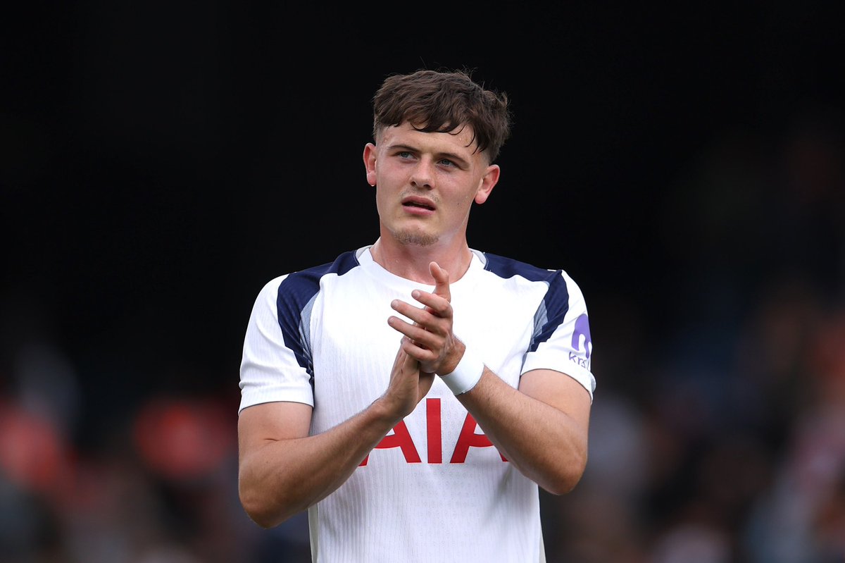 HotspurLane's tweet photo. 🚨 Middlesbrough are in advanced talks to sign Will Lankshear permanently from #THFC. 😳

@AlasdairGold https://t.co/wwMZcgEJcf