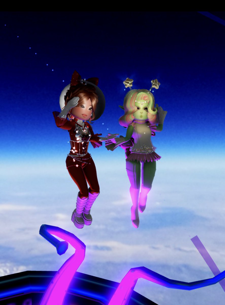 SimplAdrian28's tweet photo. 👩‍🚀💗👽🌠 https://t.co/fErDSDUE9r