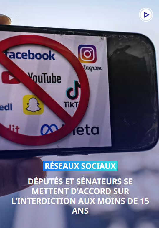 FredGaulois's tweet photo. Députés et sénateurs viennent de se mettre d'accord pour interdire les RS aux - 15 ans.
Quelque chose me dit que ce n'est qu'un début... https://t.co/sg7OtJzqR9