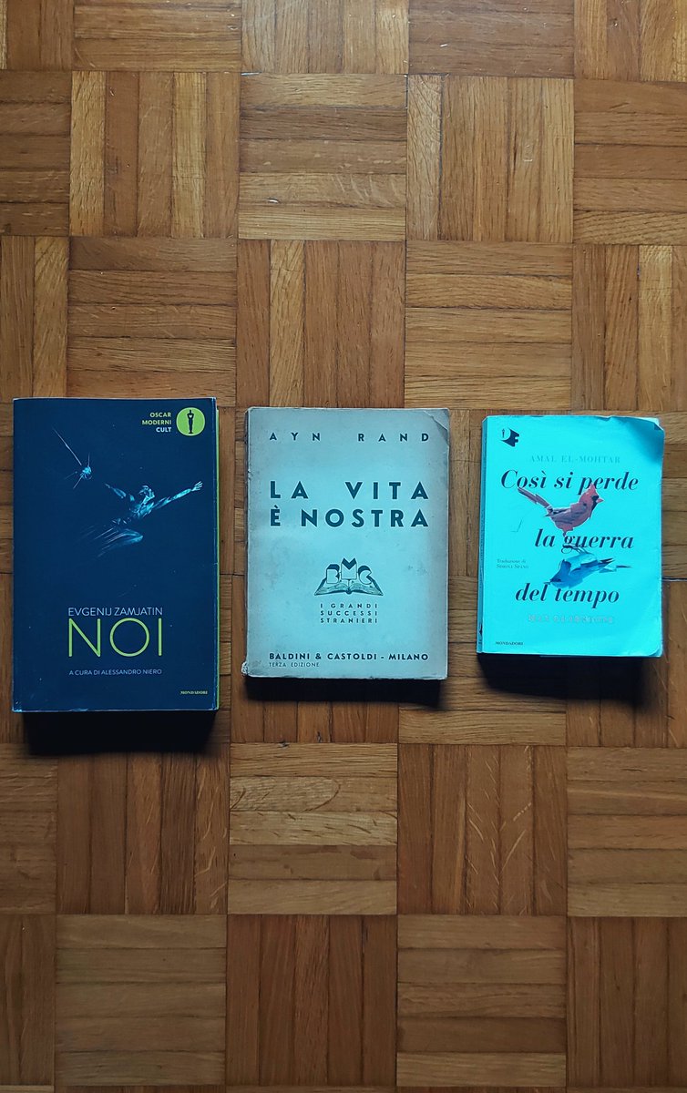 sotises's tweet photo. Ferie e letture di fantascienza.

"Oppure la reciterai, lasciando la mia lettera a far girare la sua matematica frattale dentro di te?" https://t.co/mdJVss9FgX