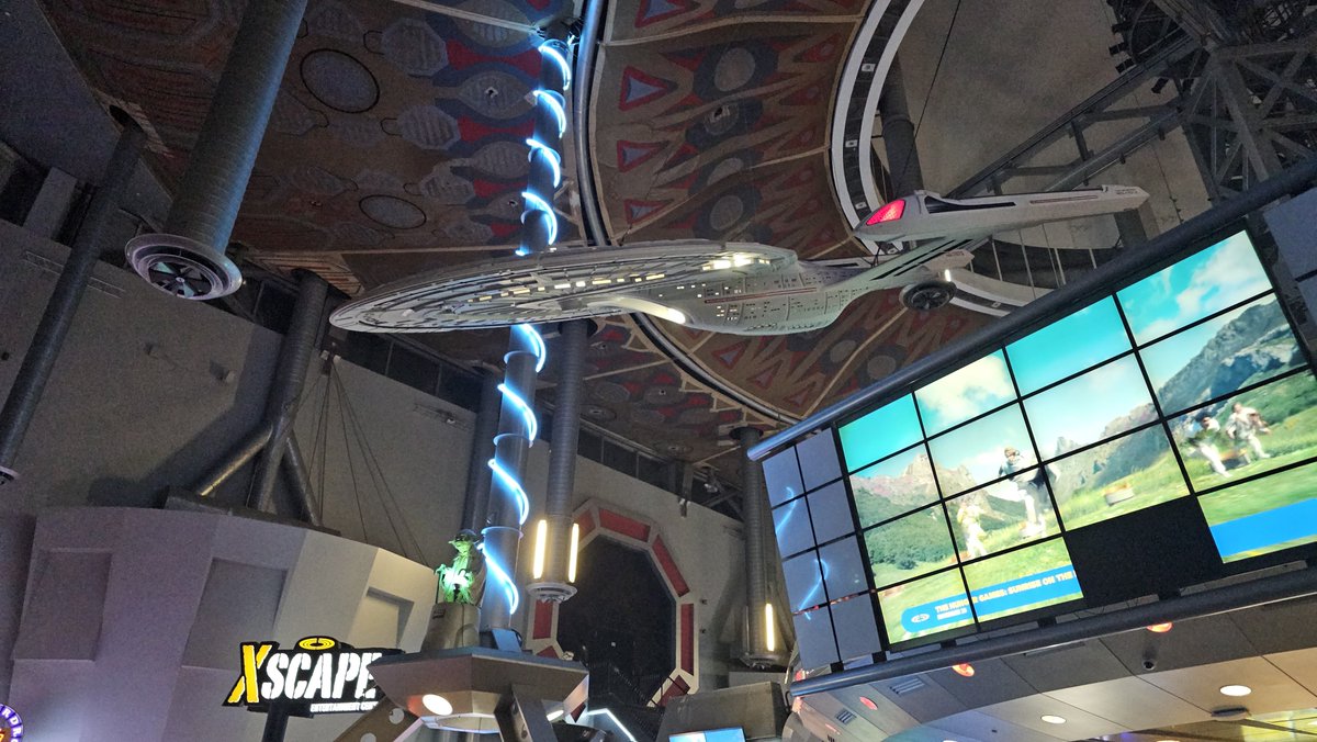 GroovyAlexJ's tweet photo. Ah the Vaughan UFO theatre...greatest theatre in the world. Nothing gets you more hyped for IMAX 70mm than walking through the neon corridors into the auditorium. https://t.co/mDyNFOBRRH