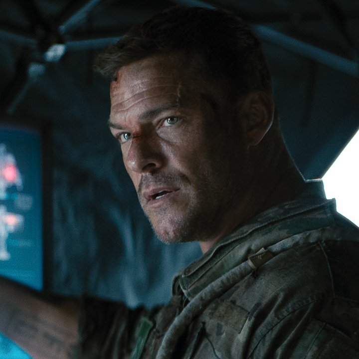 whatonnetflix's tweet photo. The sequel to Alan Ritchson's massive Netflix hit WAR MACHINE officially has a title. 

Taking a page out of Alien's playbook the sequel will be called WAR MACHINES.

(More: https://t.co/0g9vD08yhB) https://t.co/BIbHDxxgOz