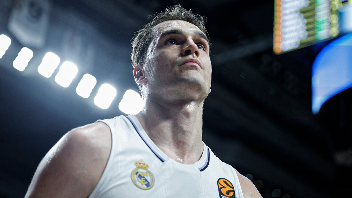 karusito83's tweet photo. ✈️🇺🇸 Fin del culebrón: informa @chemadelucas de que Hezonja ha comunicado al Madrid que ejecuta su cláusula de salida a la NBA (1M$). A solo unas horas de que concluyese el plazo y sin destino conocido aún en EEUU

Golpe a la línea de flotación del proyecto blanco https://t.co/gdaMRLATsx