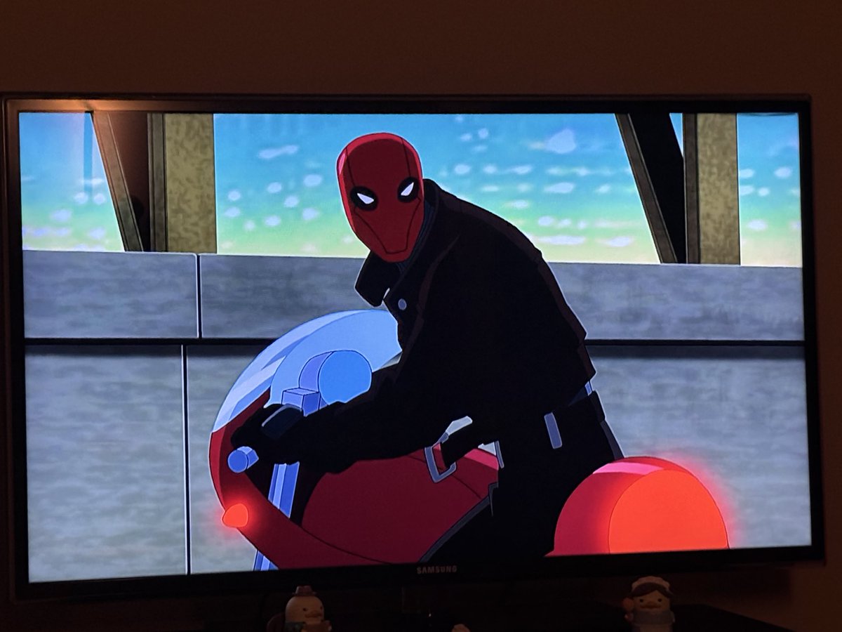 DiNicuolo_'s tweet photo. Doing homework
#RedHood https://t.co/z0sdvKigj5