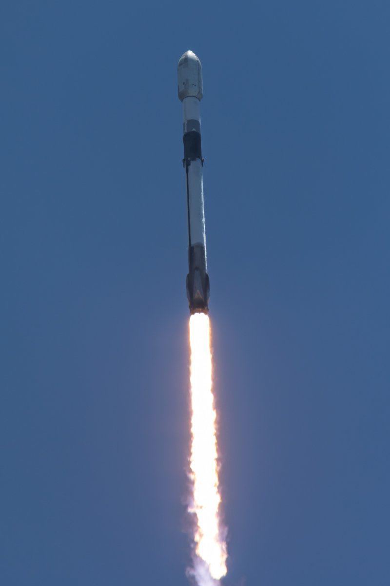 SemperCitiusSDA's tweet photo. Look at that rocket go! On July 16, SDA launched 42 @YorkSpaceSystem built SVs in LEO at 1:32 p.m. PT from VSFB, CA, using @SLDelta30 SLC 4 East.

For more info: https://t.co/ooi5lGRwSD

📸 credit: @SpaceX 

#SemperCitius #PWSA #pLEO #Industry #Space #USSF #Satellites https://t.co/RIZNy6aqpn