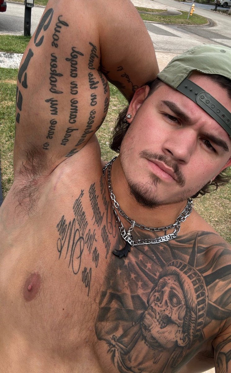 ThankYourBully's tweet photo. I ask you who are you going to serve?  These cookie-cutter alphas that are just as weak-minded as you that findom seems to be consumed by?  Or are you going to serve a real life 6'4"/240lbs brutal bastard of an alpha male?

https://t.co/26wd37T61i https://t.co/gxWHuT8h6O
