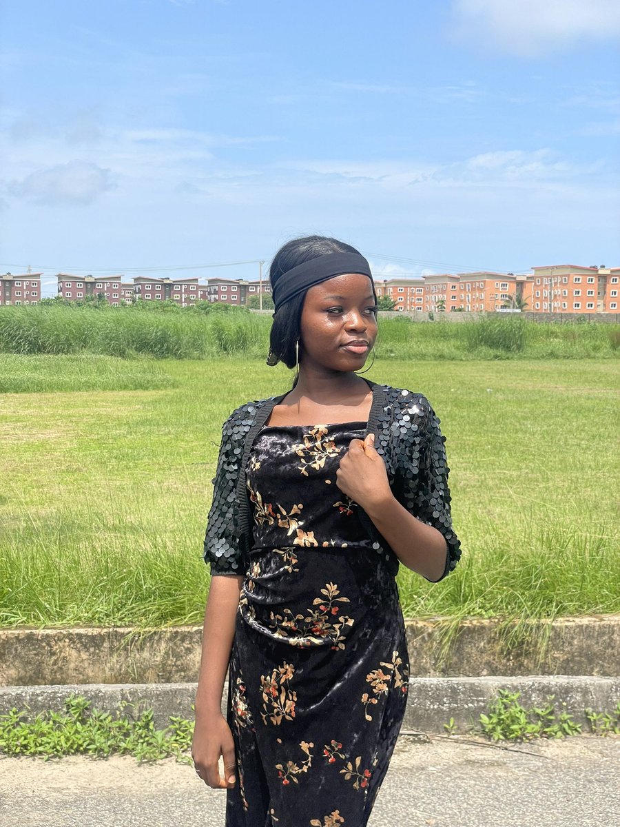 FLOURISH🤭🖤 tweet media