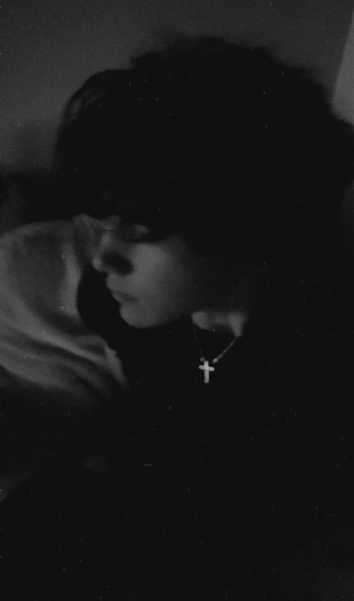 winterayyw's tweet photo. looking for friends :]
#promotwt #moothunt 

» winter «

🪽 pokemon, roblox, mc, fortnite, etc
🪽 one piece, re:zero, jjba, code geass
🪽 indie, hyperpop, rock
🪽 urbex, photography, nature, liminal spaces

#musictwt #animetwt #discordtwt #exploring #pkmntwt https://t.co/bb3tBt0kZU