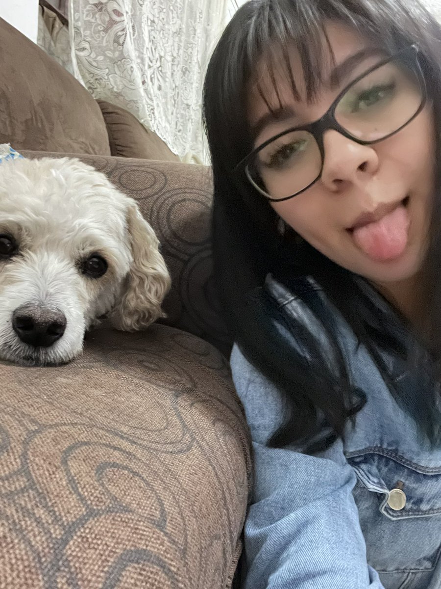 ximmroo_'s tweet photo. Anoche soñé contigo, y fue como si nunca te hubieras ido… 🥺♥️

I love you but I miss you.. 💔🐶 https://t.co/llcdfBMhjc