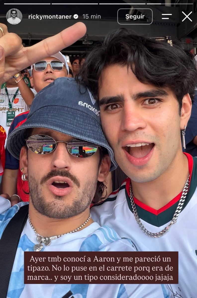 mercurygloow's tweet photo. “conocí a Aaron y me pareció un tipazo” 🥹🤏🏻

el concepto de que todo aquel que conoce a Aaroncito, les parece alguien increíble, lloro 💕 toda bonita su vibra!! https://t.co/vP4QvKaLF7