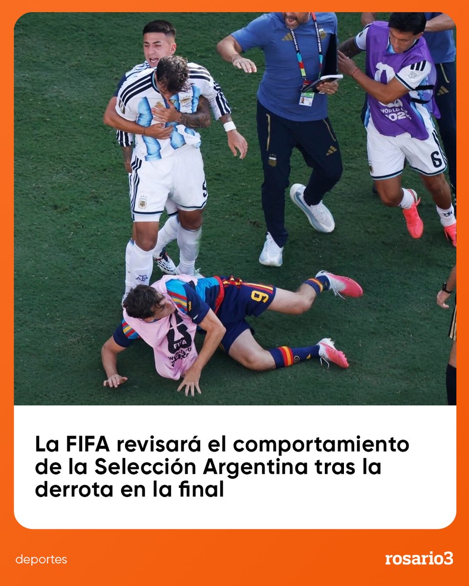 Rosariotres's tweet photo. 🏆 FIFA INVESTIGA A LA SELECCIÓN ARGENTINA TRAS LA FINAL DEL MUNDIAL 🏆

⚖️ La FIFA abrió una investigación disciplinaria por los incidentes ocurridos tras la final del Mundial 2026 que Argentina perdió ante España. Analizará los informes arbitrales y las imágenes antes de definir posibles sanciones.

🥊 Entre los hechos bajo revisión aparecen la gresca protagonizada por Leandro Paredes, un presunto golpe de Nahuel Molina a Rodri y la supuesta agresión de Roberto Ayala a Dani Olmo.