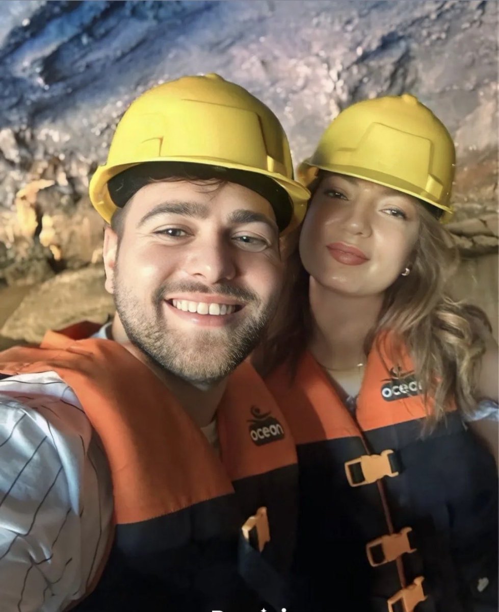 MRZobarr's tweet photo. Şu iki günlük dünyada iki günümde sensin ❤️ https://t.co/rjb2Z4YMXV
