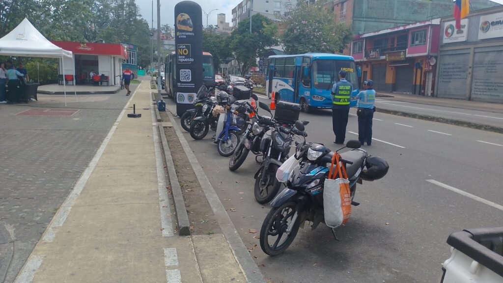 javiermonve's tweet photo. Videos, “Tu vida no tiene repuesto”: campaña nacional para promover el mantenimiento preventivo y la conducción responsable https://t.co/ansjNwrXss https://t.co/uSXbeHoRaa