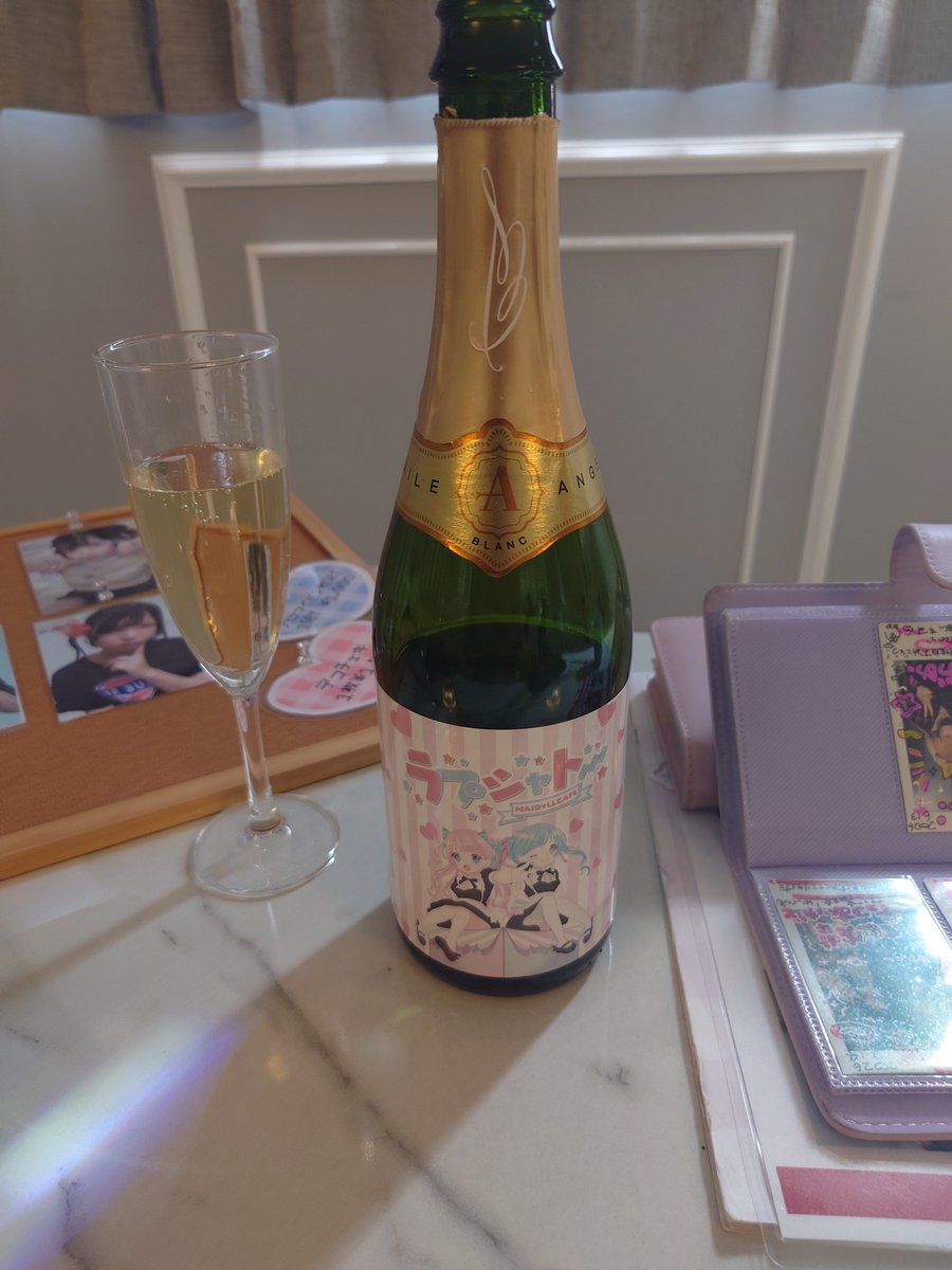 Yu_kun_0525's tweet photo. 姫のためにオリシャン🍾💕
姫の帰りを待ってたよ！ https://t.co/hUyfjyp3uM