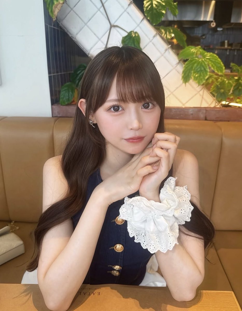 bibouroku_ch's tweet photo. ありがたいことに存在してます🥺💖あんどて〜るっていう顔ラン高いコンカフェのプロデューサーさんです🐈💕 https://t.co/T3otjNbTGi