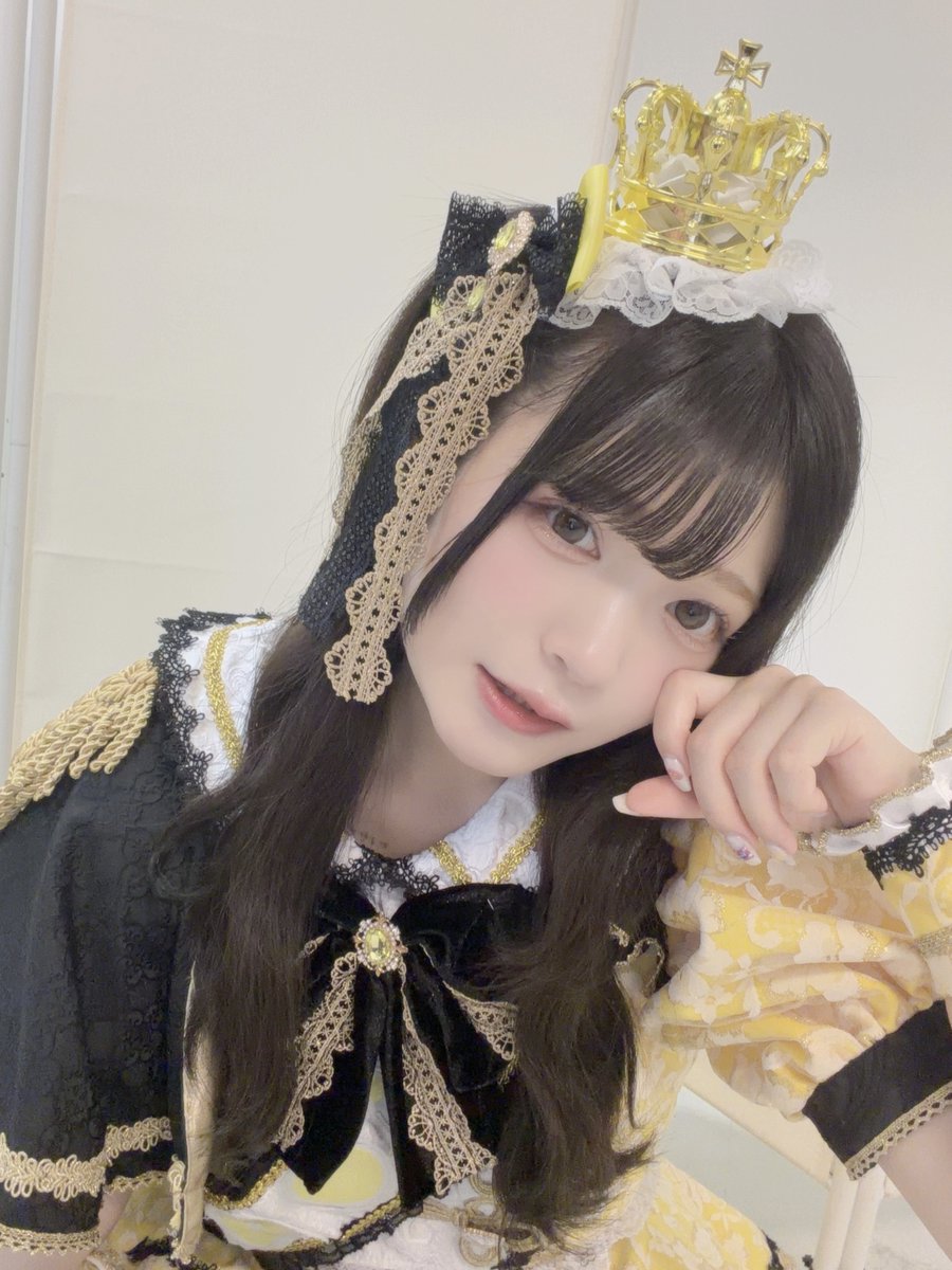 karasaki_ami's tweet photo. おはごんず·͜· ☀︎

みおさめ現衣装！たくさん着た𓈊ˊ˗ https://t.co/MNNwg8sUuZ