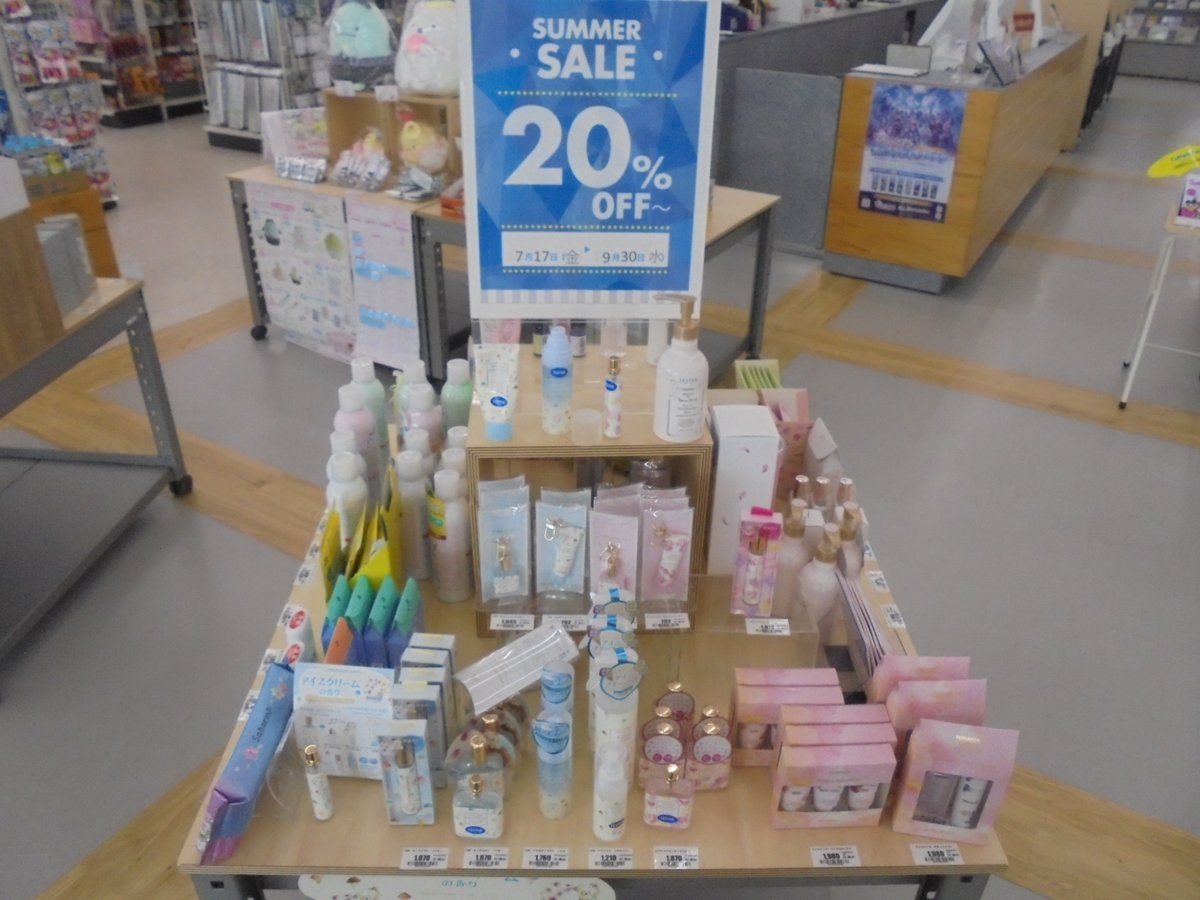 tsutayaniida's tweet photo. ☀️サマーセール開催中☀️

一部商品20％OFFしてます✨
まだまだ暑い日が続きます……

#TSUTAYA仁井田店 #ナイスガーデン https://t.co/w1XXtiti5c