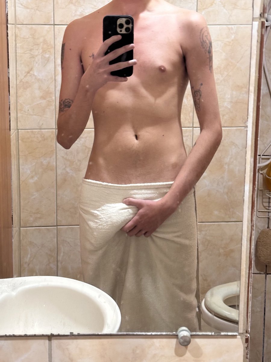 juniorlk2v's tweet photo. Pau duro GRÁTIS *
Chame na DM e receba!

*oferta válida por tempo limitado e exclusiva para mulheres.

#PINTOAWARDS
#PINTOSAWARDS https://t.co/DO84drNI4Z